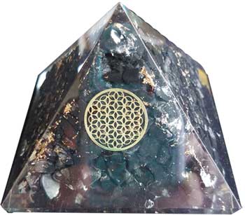 70mm Orgone Shungite & Flower pyramid