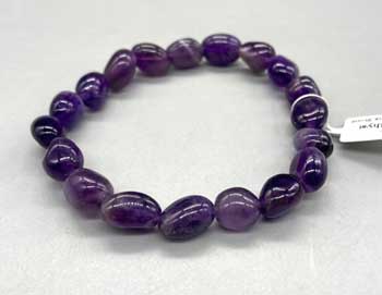 Amethyst gemstone bracelet